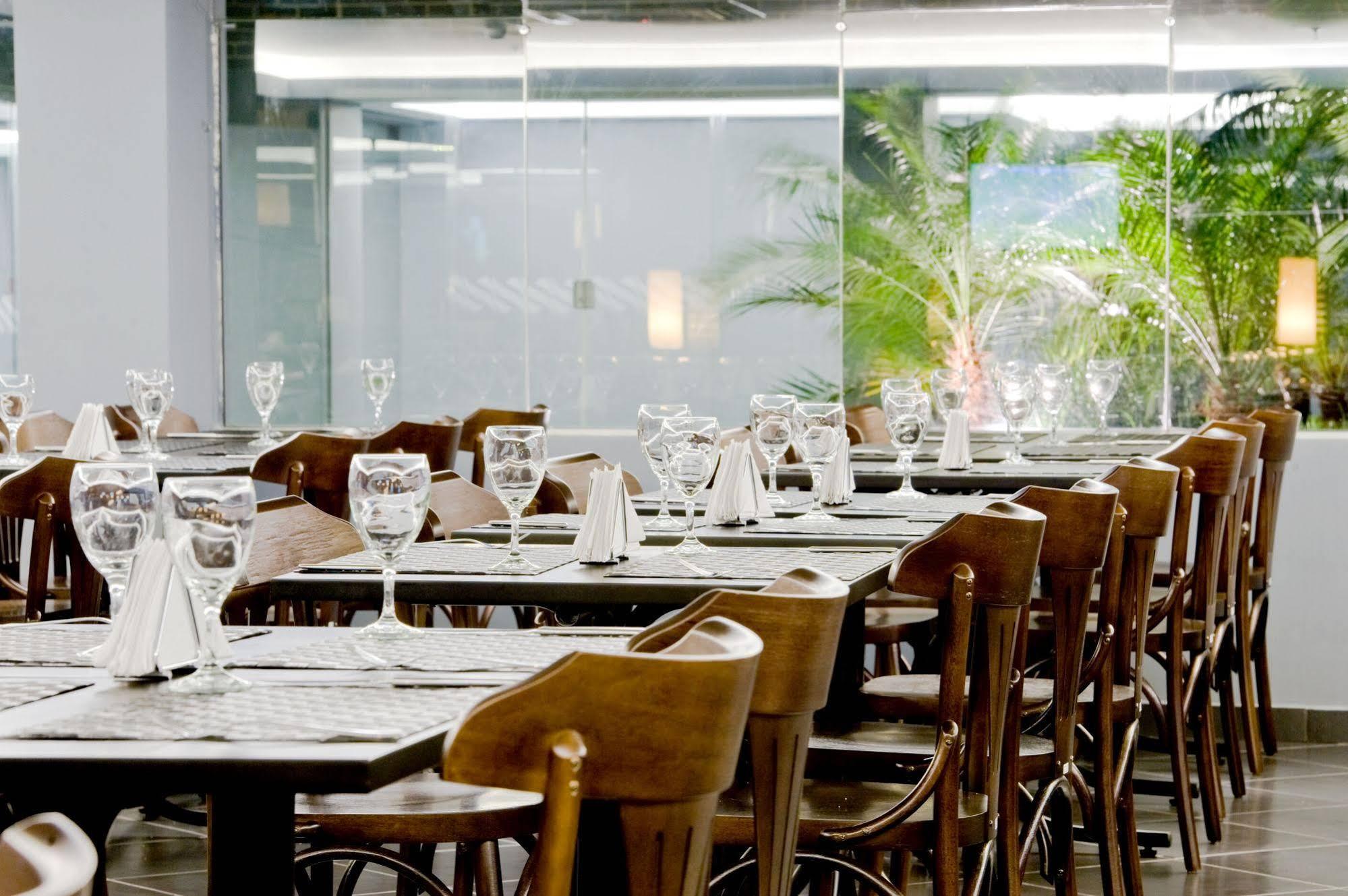Slim Sao Paulo Congonhas Hotel Exterior photo
